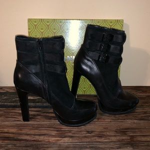 Gianni Bini heeled booties